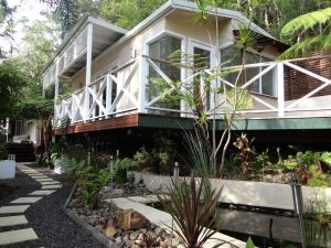 Eumundi Yacht Club Airbnb