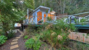 Eumundi Yacht Club Airbnb